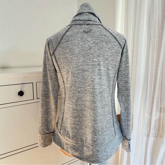 Kuhl Gray Women's Cowl Neck pullover with pockets and thumb slota size M - Picture 6 of 7